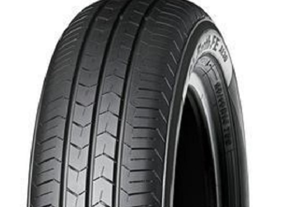 YOKOHAMA BLUEARTH-FE AE30