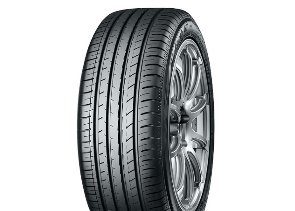 YOKOHAMA BLUEARTH-GT AE51